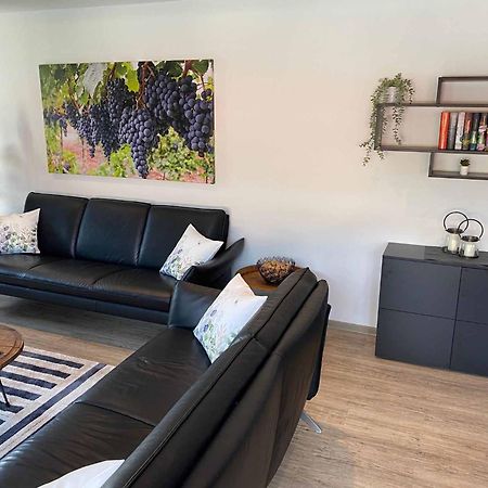Ferienwohnung Weingut Sturm Buergstadt Luaran gambar