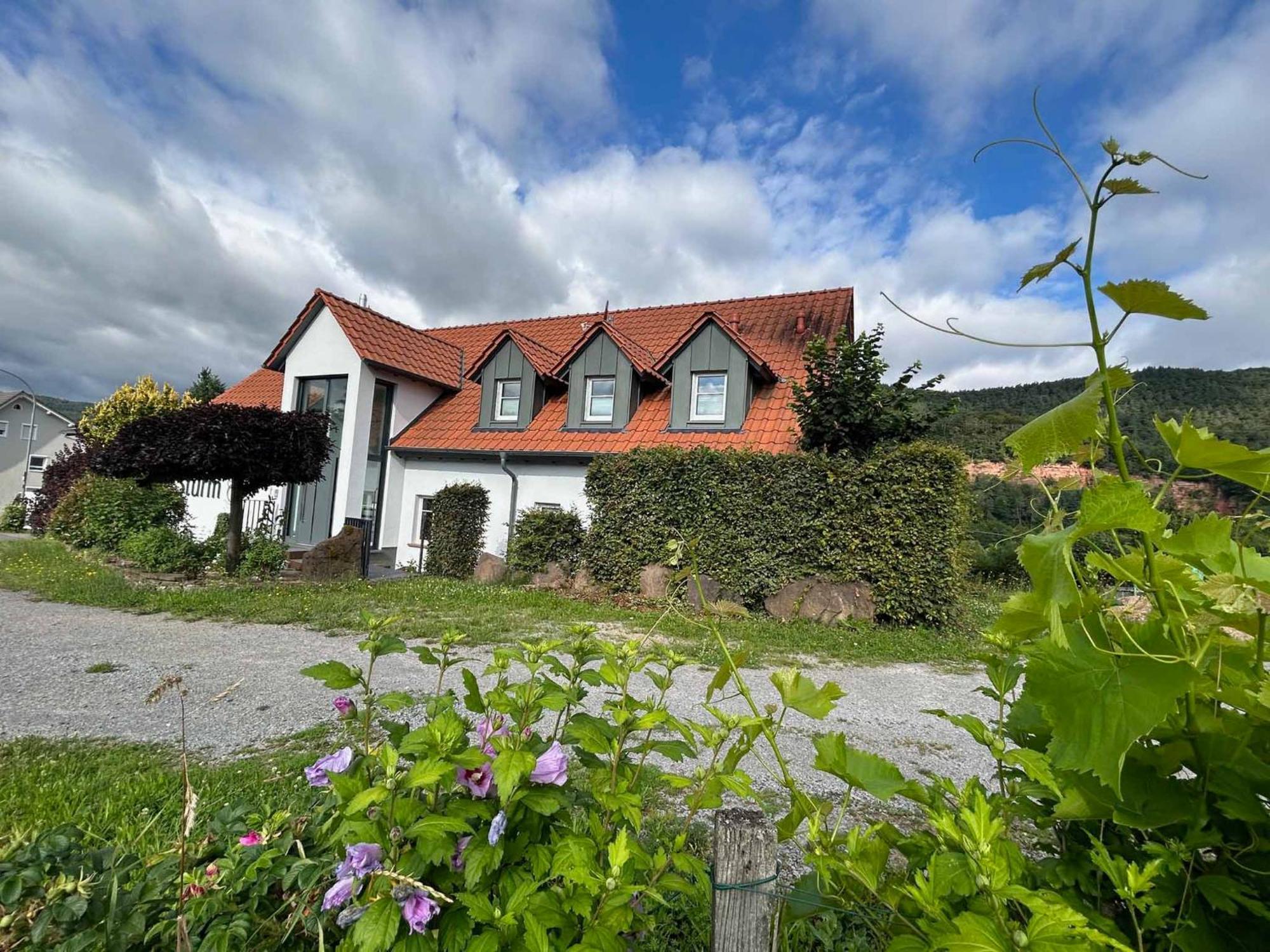 Ferienwohnung Weingut Sturm Buergstadt Luaran gambar